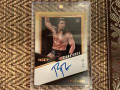 Roman Reigns [Gold] Wrestling Cards 2022 Panini NXT WWE Alumni Signatures Prices