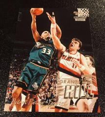Grant Hill [Crystal] Basketball Cards 1997 Fleer Prices