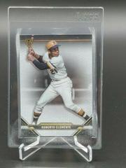 Roberto Clemente #18 Baseball Cards 2021 Topps Triple Threads Prices