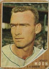 Wally Moon [No Cap] #190 Baseball Cards 1962 Venezuela Topps Prices
