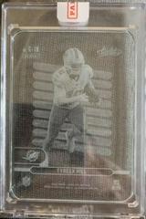 Tyreek Hill #G-TH Football Cards 2022 Panini Absolute Glass Prices