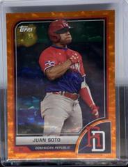 Juan Soto [SP Variation Orange Cracked Ice] #11 Baseball Cards 2023 Topps World Classic Prices