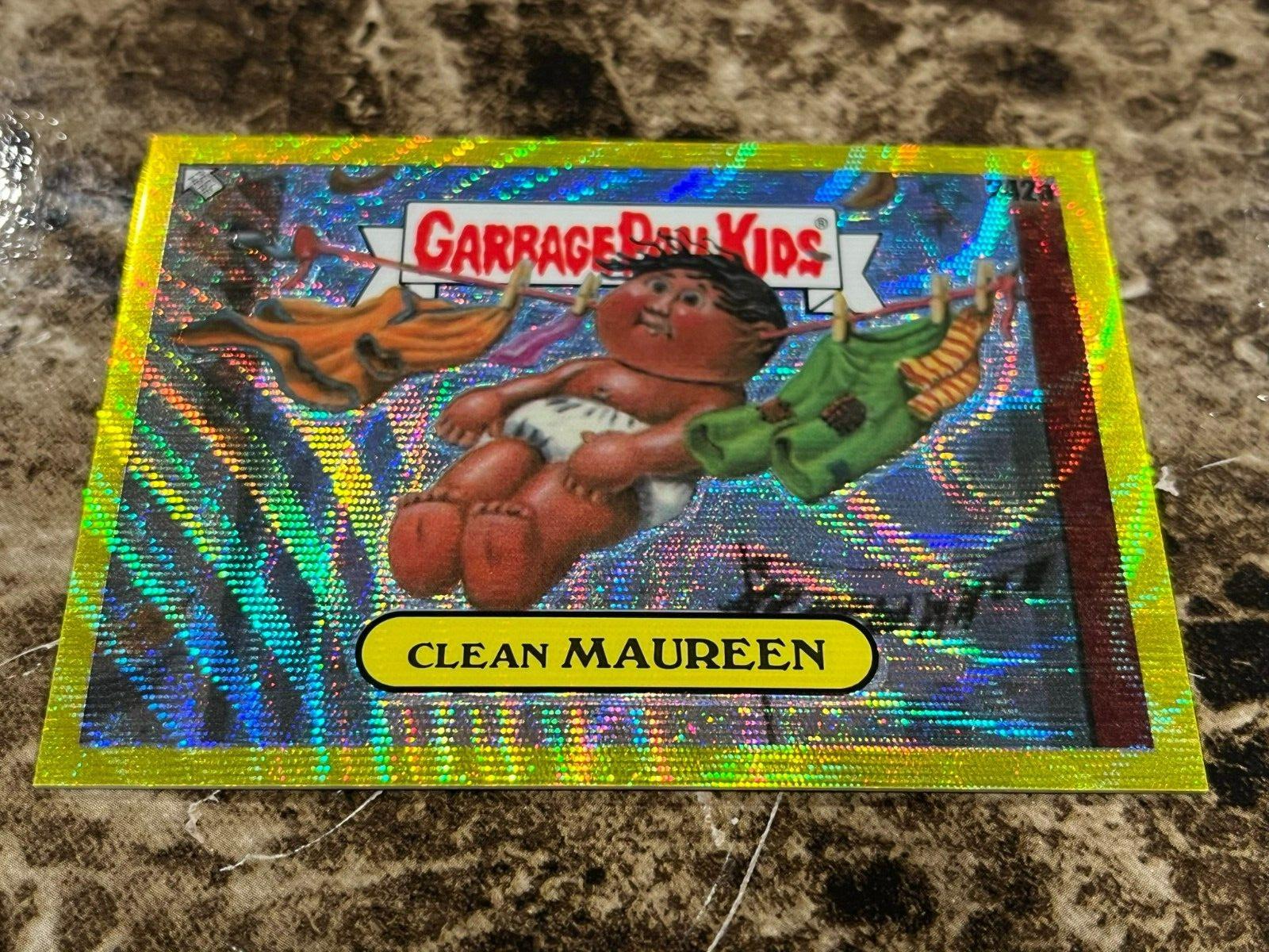 Clean MAUREEN [Yellow Wave] #242a 2023 Garbage Pail Kids Chrome