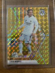 Luka Modric [Gold Mosaic] Soccer Cards 2020 Panini Mosaic La Liga Prices