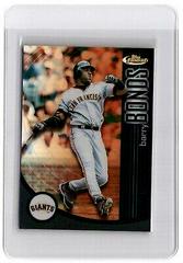Barry Bonds [Refractor] #30 Baseball Cards 2001 Finest Prices