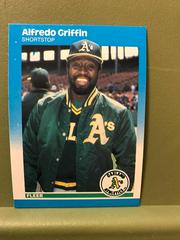 Alfredo Griffin #392 Baseball Cards 1987 Fleer Prices