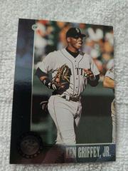 Ken Griffey, Jr #41 Baseball Cards 1996 Panini Donruss Prices