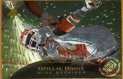 Willie Davis [Trophy Collection] #3 Football Cards 1995 Pinnacle Prices