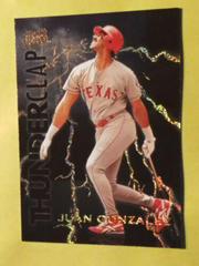 Juan Gonzalez #5 Baseball Cards 1997 Ultra Thunderclap Prices