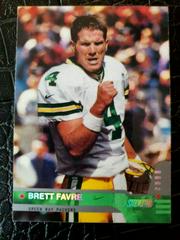 Brett Favre #80 Football Cards 2000 Stadium Club Prices