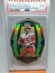 Patrick Mahomes II [Neon Green Prizm Die-Cut] #104 Football Cards 2018 Panini Select Prices