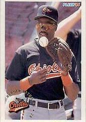 Harold Reynolds Baseball Cards 1994 Fleer Prices