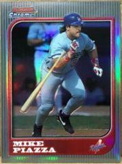 Mike Piazza [Refractor] #85 Baseball Cards 1997 Bowman Chrome Prices