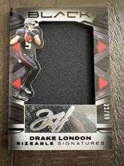 Drake London #SSR-DLO Football Cards 2022 Panini Black Sizeable Signatures Rookie Jersey Prices