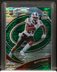 Skyy Moore [Emerald] #6 Football Cards 2022 Panini Chronicles Draft Picks Spectra Prices