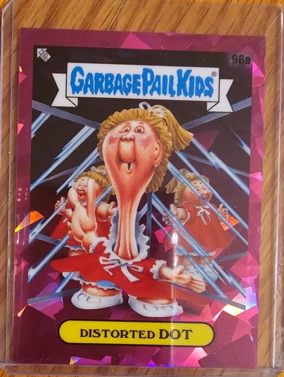 Distorted DOT [Fuschia] #96a Garbage Pail Kids 2021 Sapphire