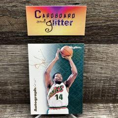 Sam Perkins Basketball Cards 1996 Skybox Premium Autographics Prices