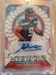 Kenneth Walker III [Autograph Red] Football Cards 2022 Panini Illusions Illusionists Prices