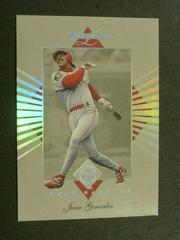 Juan Gonzalez #72 Baseball Cards 1994 Leaf Limited Prices