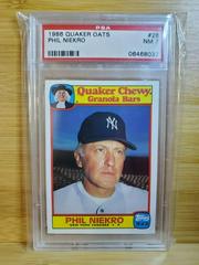 Phil Niekro #28 Baseball Cards 1986 Quaker Oats Prices