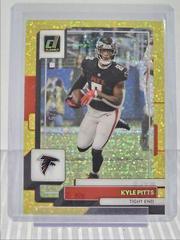 Kyle Pitts [Holo Gold] #2 Football Cards 2022 Panini Clearly Donruss Prices