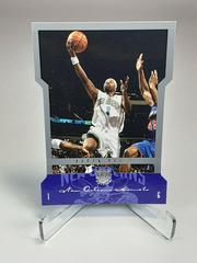 Baron Davis #70 Basketball Cards 2004 Skybox L.E Prices