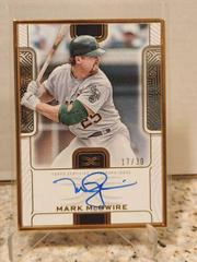 Mark McGwire #DCFA-MM Baseball Cards 2023 Topps Definitive Framed Autograph Collection Prices
