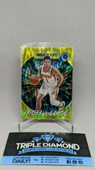 Devin Booker [Flash] #17 Basketball Cards 2019 Panini Hoops Premium Stock High Voltage Prices