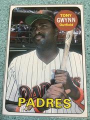 Tony Gwynn [Hand Cut] Baseball Cards 1990 Baseball Cards Magazine Repli Cards Prices