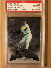 Mariano Rivera #29 Baseball Cards 1998 Finest Prices
