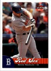 Kevin Youkilis #279 Baseball Cards 2007 Fleer Prices