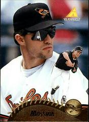 Mike Mussina #14 Baseball Cards 1995 Pinnacle Prices