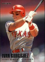 Ivan Rodriguez #14 Baseball Cards 1996 Fleer Rangers Prices