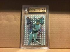 Ken Griffey Jr. [Refractor] #139 Baseball Cards 1997 Finest Embossed Prices