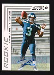 Russell Wilson [Passing Autograph] #372 Football Cards 2012 Panini Score Prices