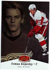 Tomas Kopecky #39 Hockey Cards 2006 Flair Showcase Prices