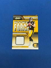 Kenny Pickett [Gold] Football Cards 2022 Panini Absolute Rookie Force Prices