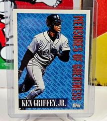 Ken Griffey Jr. #606 Baseball Cards 1994 Topps Bilingual Prices