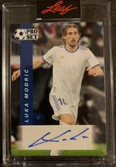 Luka Modric [Blue] Soccer Cards 2022 Pro Set Autographs Prices