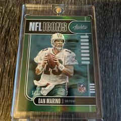 Dan Marino [Spectrum Green] Football Cards 2019 Panini Absolute NFL Icons Prices