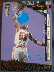 Alonzo Mourning [Gold] #C14 Basketball Cards 1996 Collector's Choice Crash the Game Prices