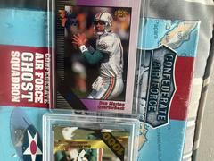 Dan Marino [5 Stripe Silver] #19 Football Cards 1992 Wild Card Field Force Prices