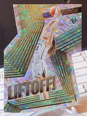 Sabrina Ionescu [Fractal] #18 Basketball Cards 2022 Panini Revolution WNBA Liftoff Prices