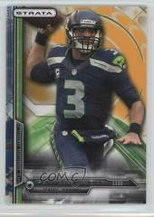 Russell Wilson [Gold] #8 Football Cards 2014 Topps Strata Prices
