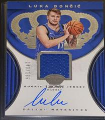 Luka Doncic [Autograph Jersey] #226 Basketball Cards 2018 Panini Crown Royale Prices