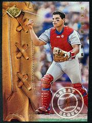 Ivan Rodriguez Baseball Cards 1995 Leaf Great Gloves Prices