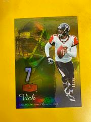 Michael Vick [Gold] #4 Football Cards 2006 Flair Showcase Prices