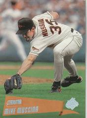 Mike Mussina #192 Baseball Cards 2000 Stadium Club Prices