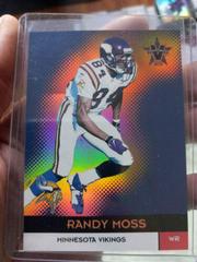 Randy Moss [Gold] #96 Football Cards 2000 Pacific Vanguard Prices