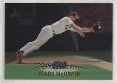 Mark McGwire #SCC27 Baseball Cards 1999 Stadium Club Chrome Prices